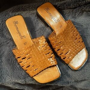 Nina Romagnoli Flat Sandals Women's 7.5